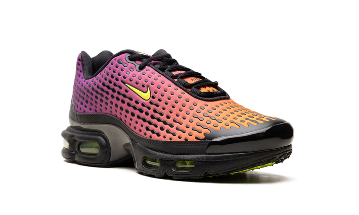 NIKE AIR MAX PLUS 7 DUSK