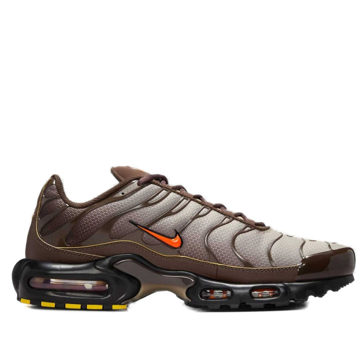 NIKE AIR MAX PLUS BAROQUE BROWN SAFETY ORANGE