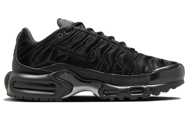 NIKE AIR MAX PLUS BLACK ANTHRACITE SAIL (WOMEN&