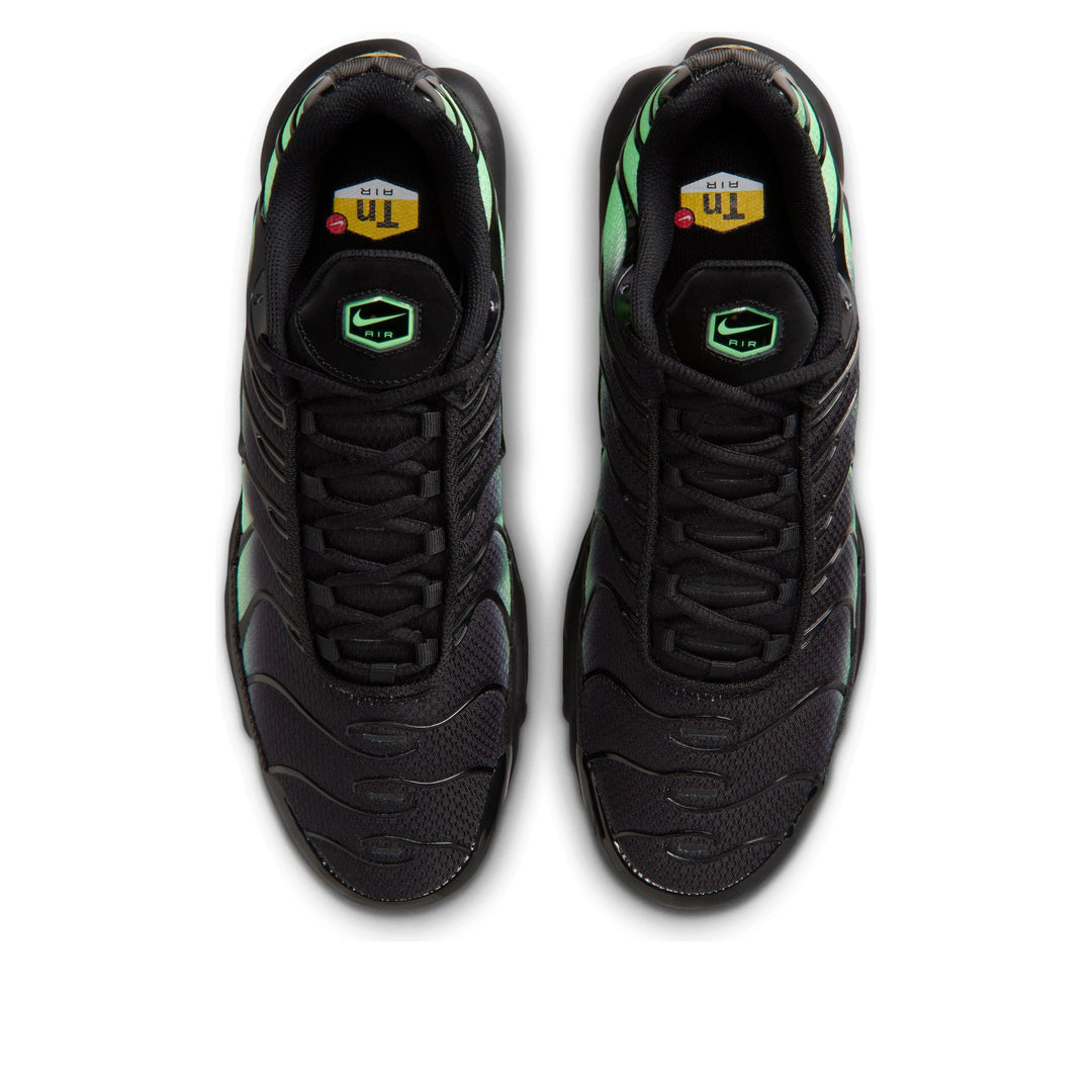 NIKE AIR MAX PLUS BLACK ILLUSION GREEN