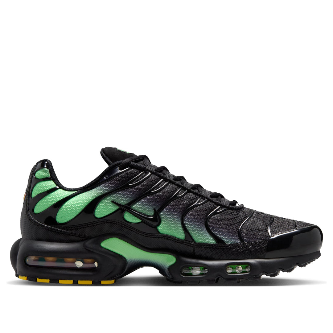 NIKE AIR MAX PLUS BLACK ILLUSION GREEN