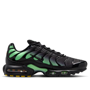 NIKE AIR MAX PLUS BLACK ILLUSION GREEN — Stock