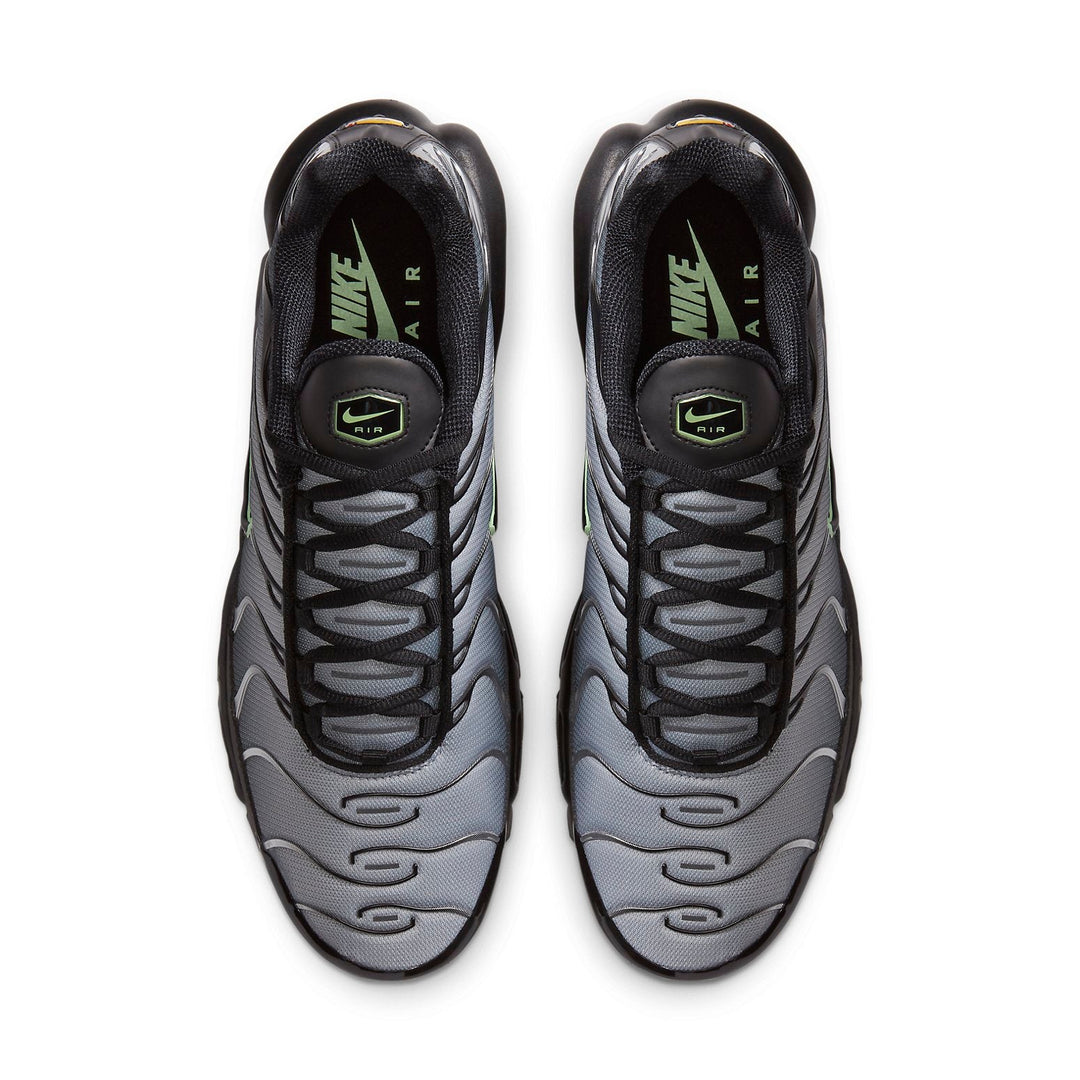 NIKE AIR MAX PLUS BLACK PARTICLE GREY VAPOUR GREEN