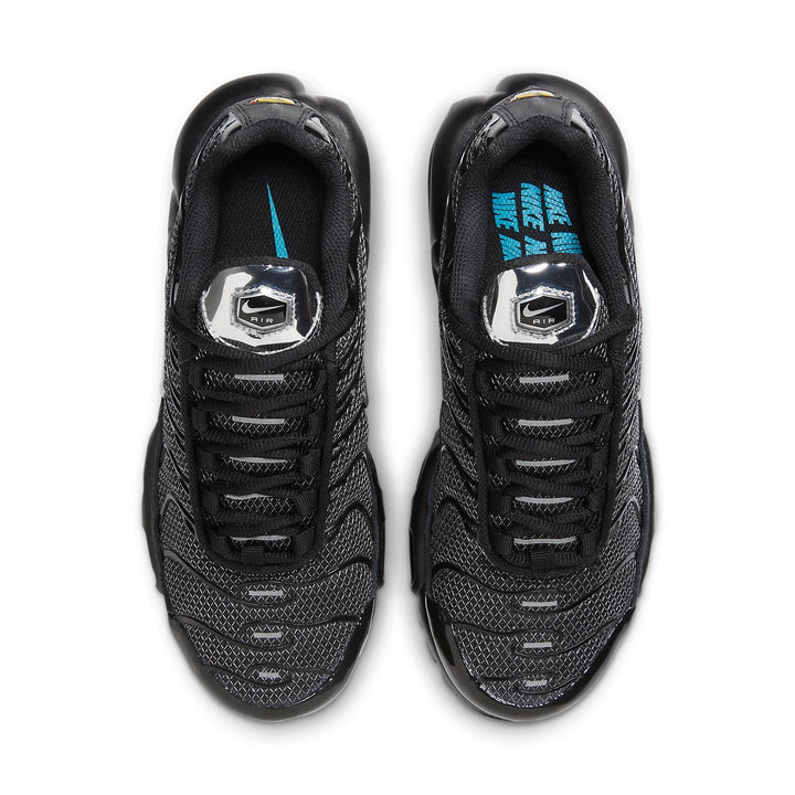 NIKE AIR MAX PLUS BLACK SUEDE SILVER WOMENS