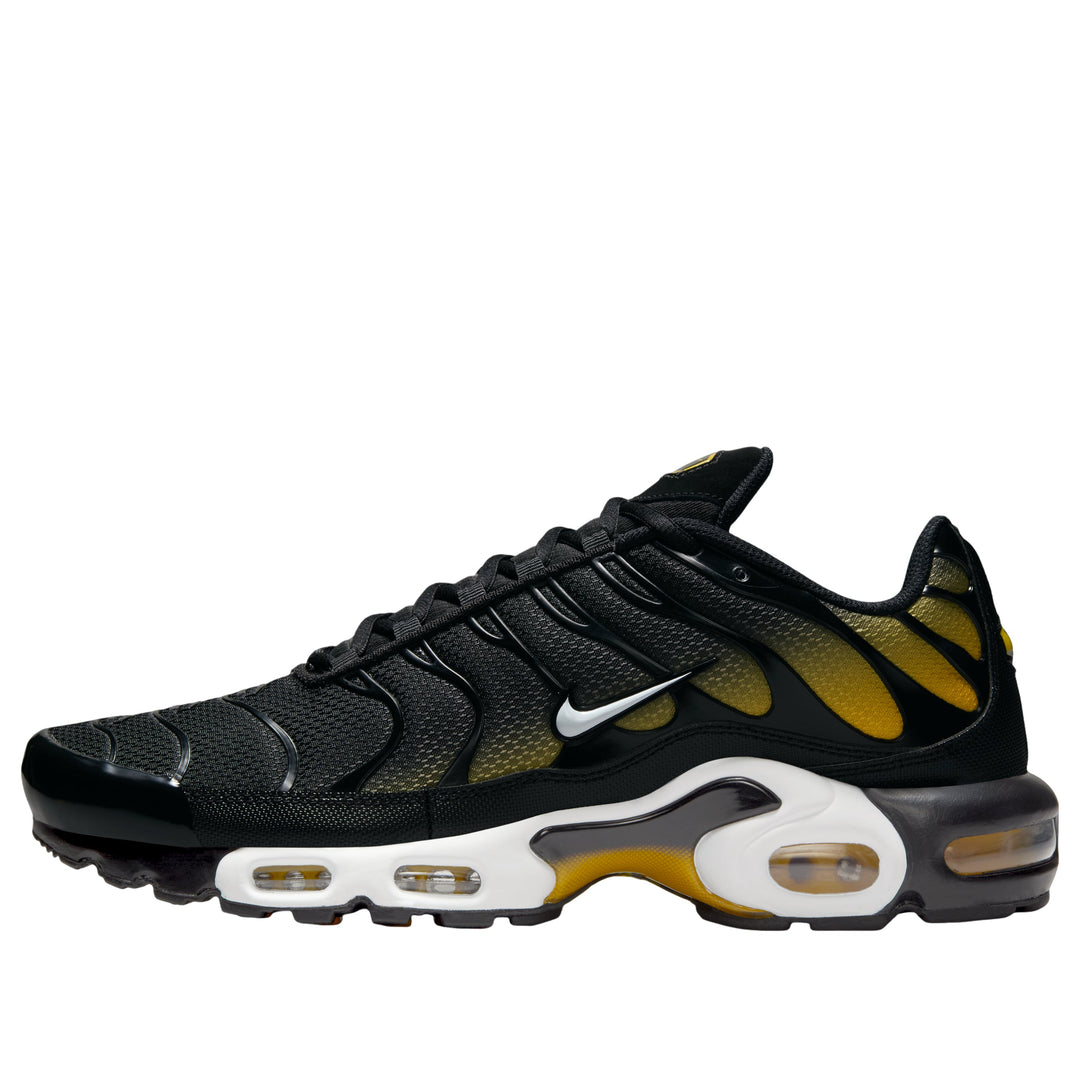 NIKE AIR MAX PLUS BLACK UNIVERSITY GOLD WHITE