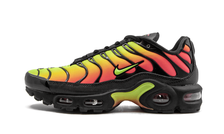 NIKE AIR MAX PLUS BLACK VOLT SOLAR RED (WOMEN&