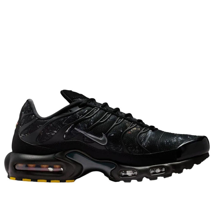 NIKE AIR MAX PLUS BLACK WOOD CAMO