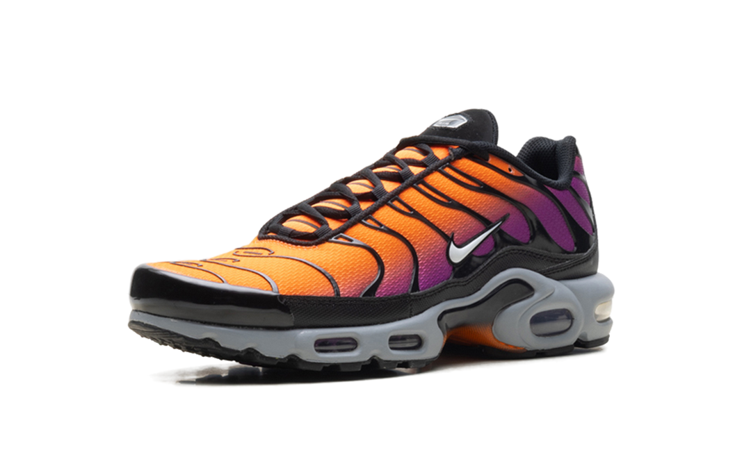 NIKE AIR MAX PLUS DESERT SUNSET