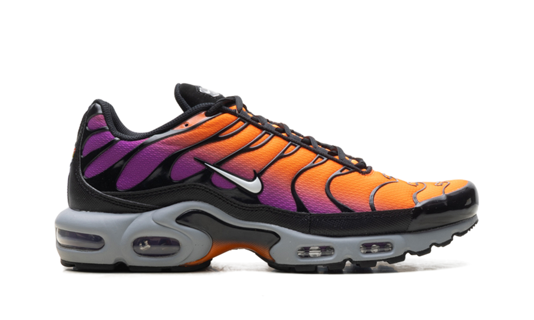 NIKE AIR MAX PLUS DESERT SUNSET