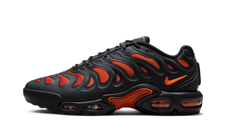 NIKE AIR MAX PLUS DRIFT BLACK DRAGON RED