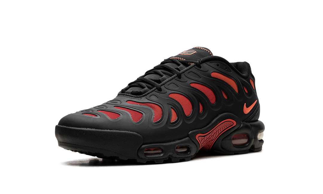 NIKE AIR MAX PLUS DRIFT BLACK DRAGON RED