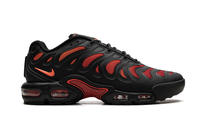 NIKE AIR MAX PLUS DRIFT BLACK DRAGON RED