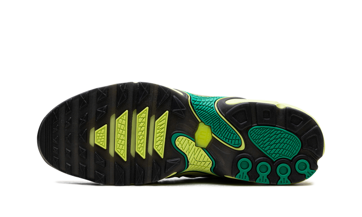 NIKE AIR MAX PLUS DRIFT LIGHT LEMON TWIST