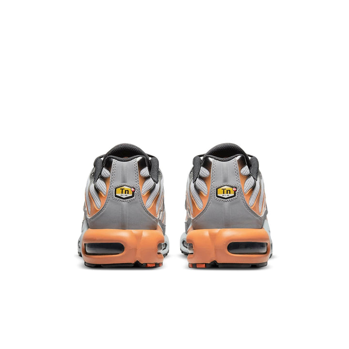 NIKE AIR MAX PLUS GREY ORANGE