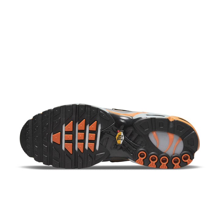 NIKE AIR MAX PLUS GREY ORANGE