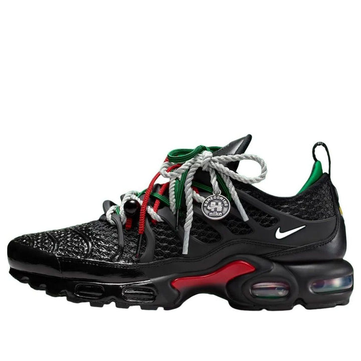 NIKE AIR MAX PLUS HOMECOMING BLACK