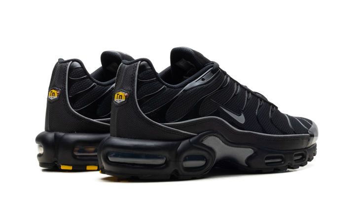 NIKE AIR MAX PLUS OG BLACK REFLECTIVE