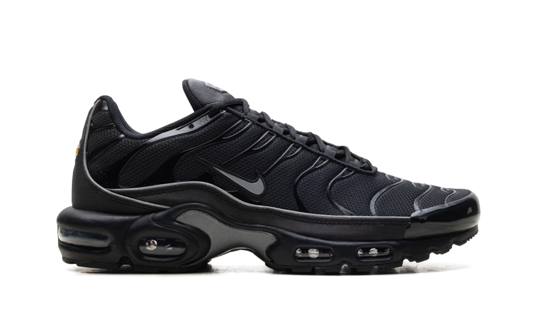 NIKE AIR MAX PLUS OG BLACK REFLECTIVE