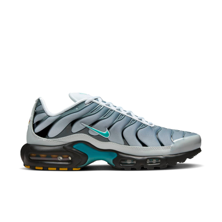 NIKE AIR MAX PLUS ONE BLOCK DOWN MATTE SILVER