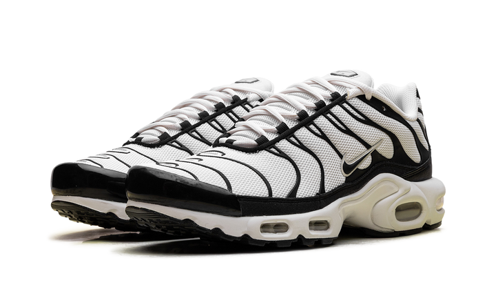 NIKE AIR MAX PLUS PANDA