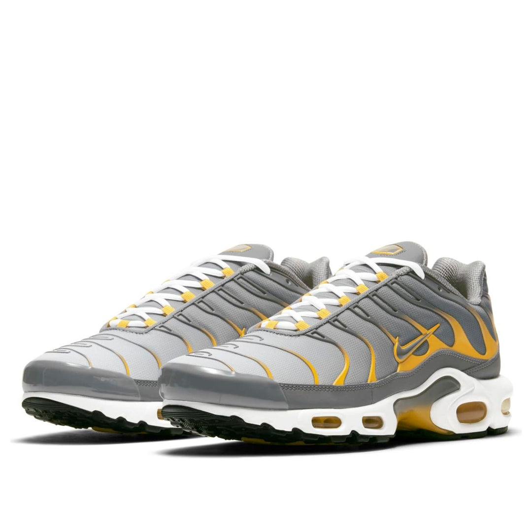 NIKE AIR MAX PLUS PARTICLE GREY DARK SULPHUR