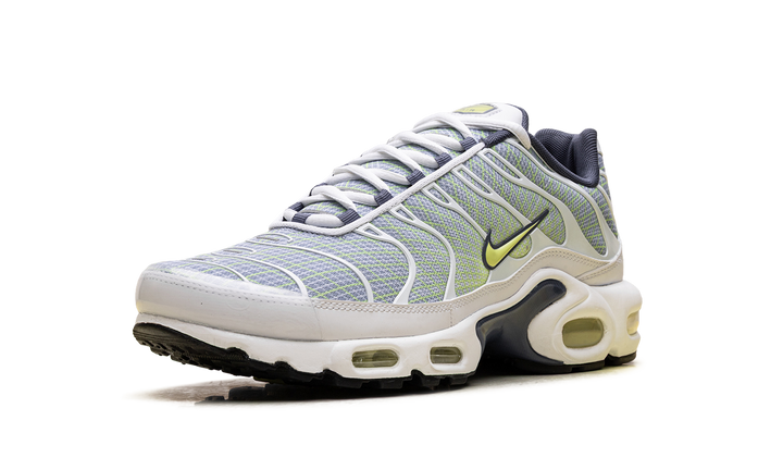 NIKE AIR MAX PLUS PEBBLE GREY LIME