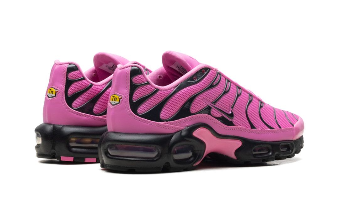NIKE AIR MAX PLUS PINK BLACK WOMENS