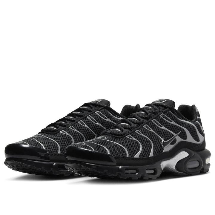 NIKE AIR MAX PLUS PREMIUM BLACK REFLECTIVE SILVER