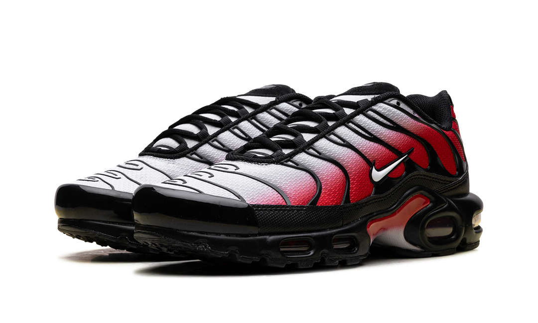 NIKE AIR MAX PLUS PURE PLATINUM UNIVERSITY RED BLACK WHITE