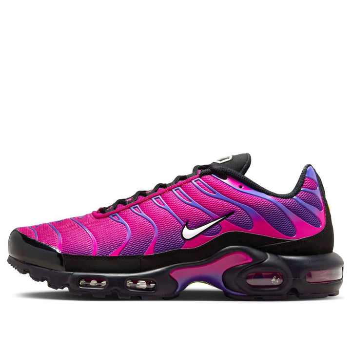 NIKE AIR MAX PLUS REBELLIOUS AIR FIREBERRY