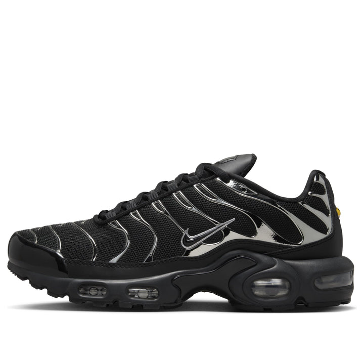 NIKE AIR MAX PLUS SE BLACK CHROME WOMENS