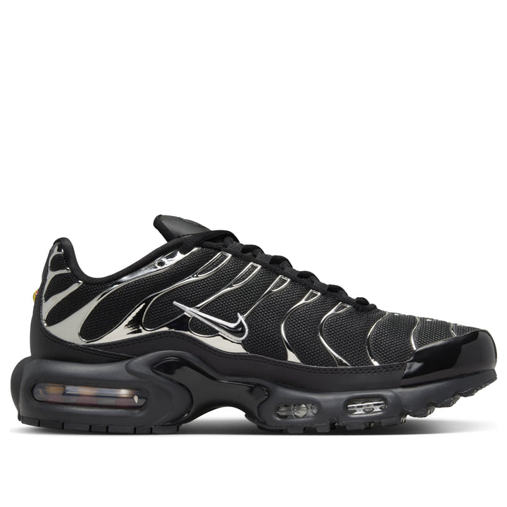 NIKE AIR MAX PLUS SE BLACK CHROME WOMENS