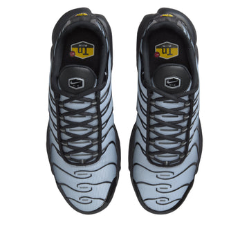NIKE AIR MAX PLUS SE BLACK WOLF GREY (WOMEN'S) — Stock