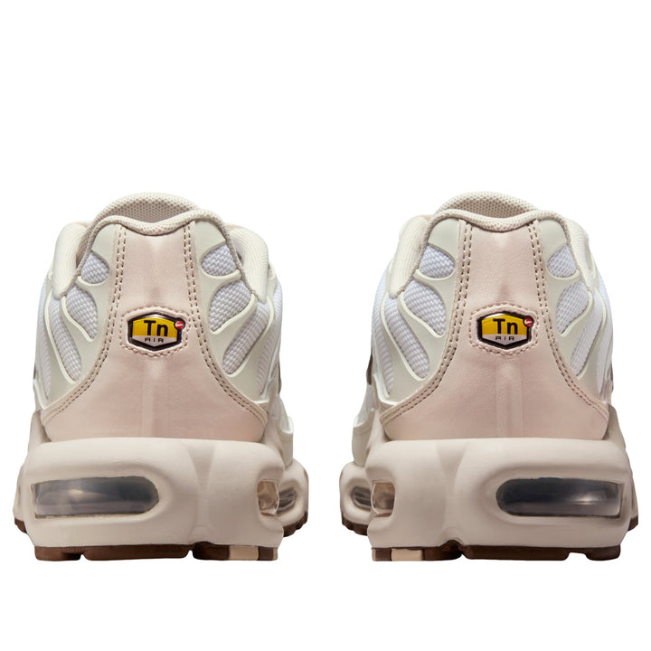 NIKE AIR MAX PLUS SE LIGHT OREWOOD BROWN (WOMEN&