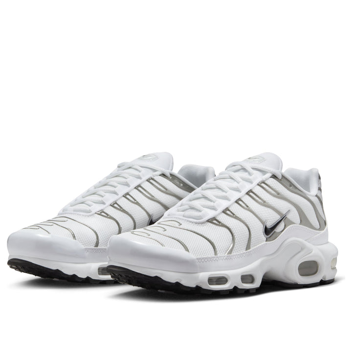 NIKE AIR MAX PLUS SE WHITE METALLIC SILVER (WOMEN&
