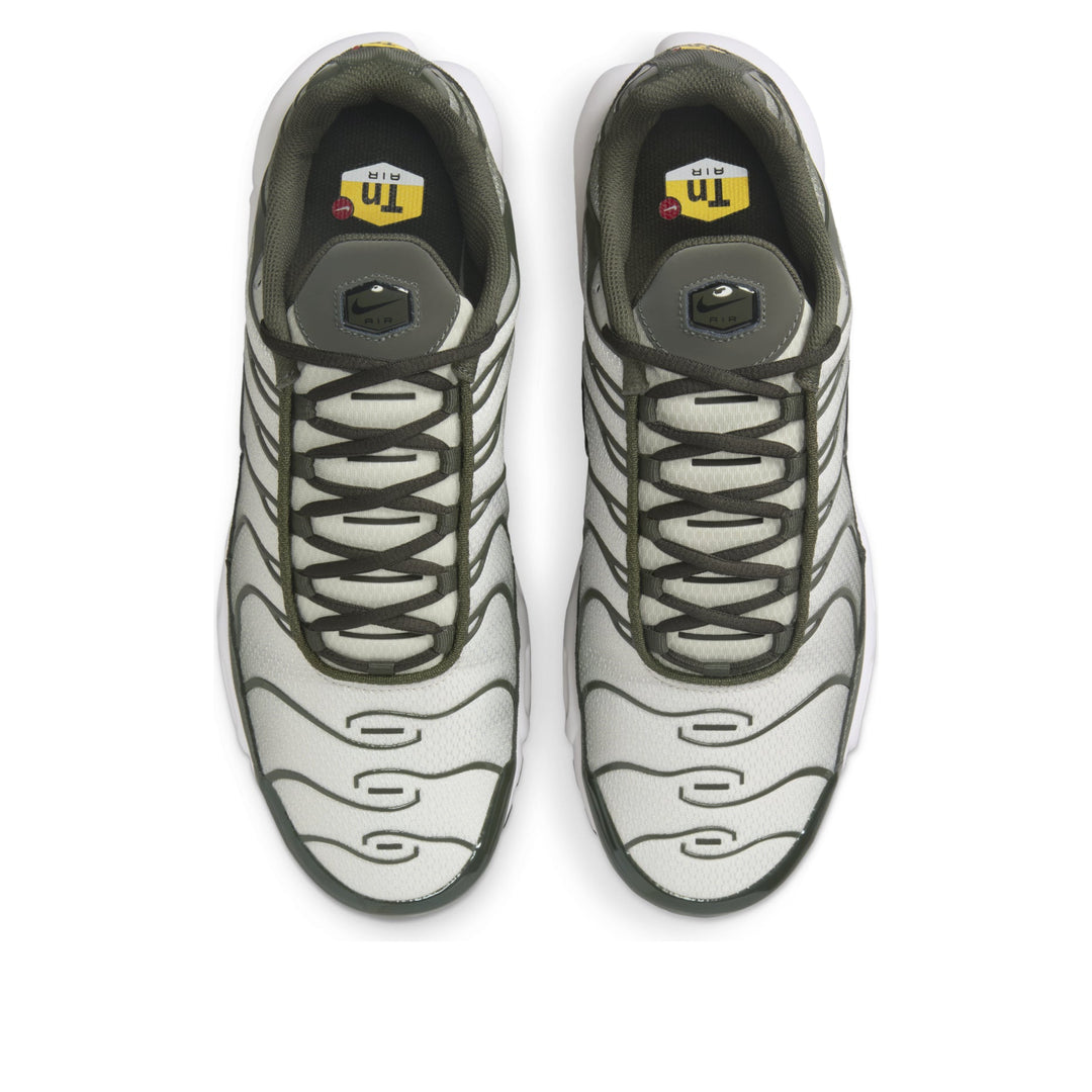 NIKE AIR MAX PLUS SEQUOIA CARGO KHAKI