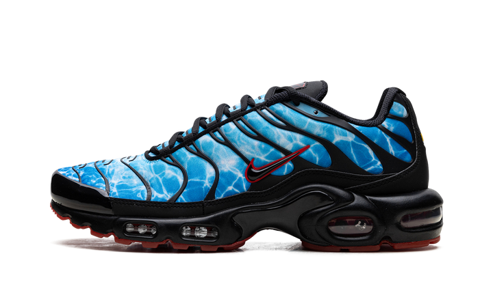 NIKE AIR MAX PLUS SHARK ATTACK