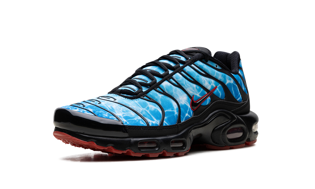 NIKE AIR MAX PLUS SHARK ATTACK