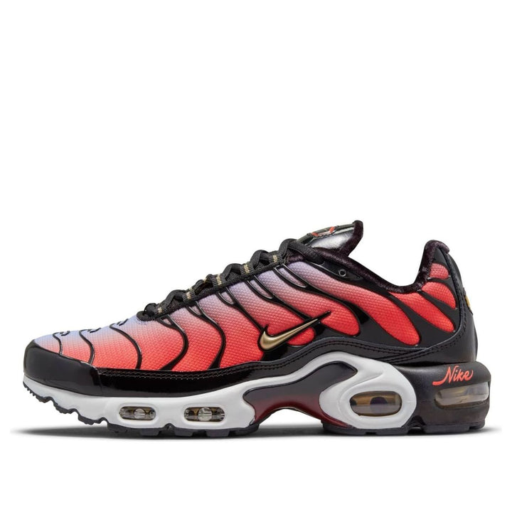 NIKE AIR MAX PLUS SISTERHOOD