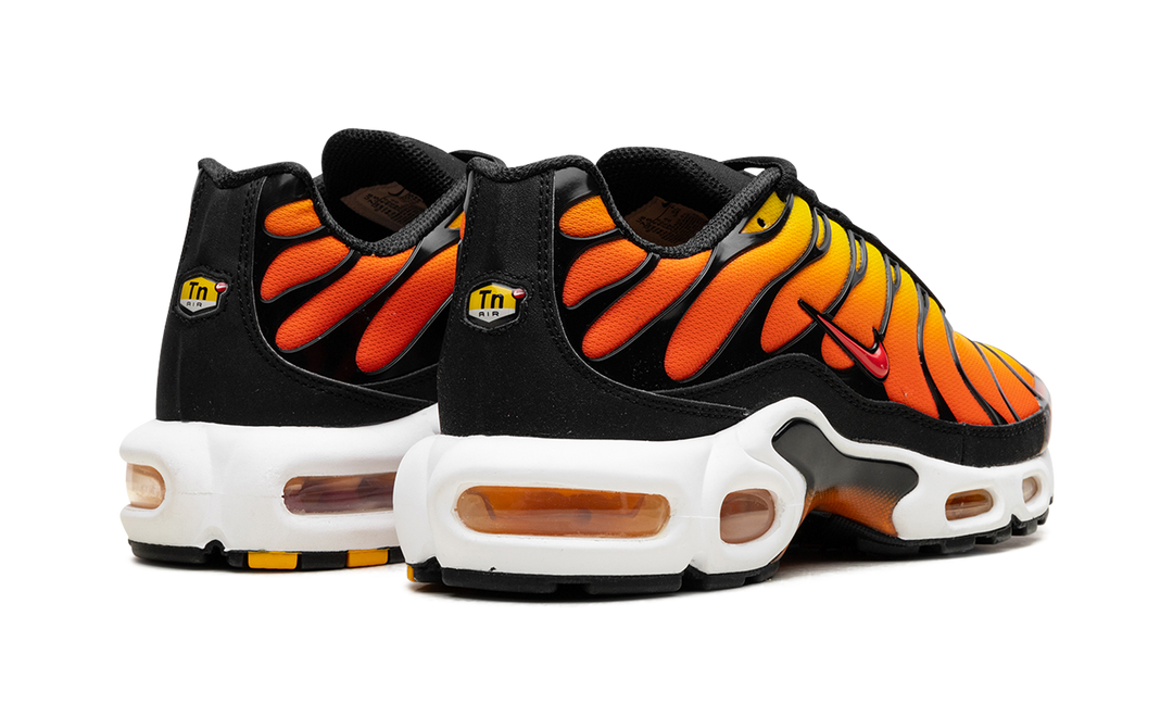 NIKE AIR MAX PLUS SUNSET 2024
