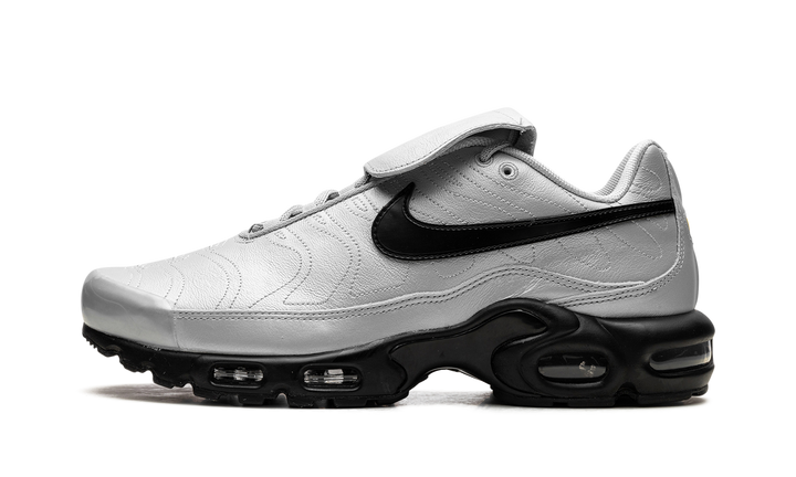 NIKE AIR MAX PLUS TIEMPO WOLF