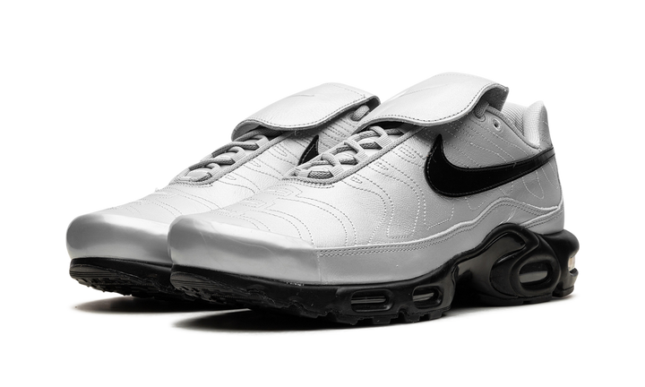 NIKE AIR MAX PLUS TIEMPO WOLF