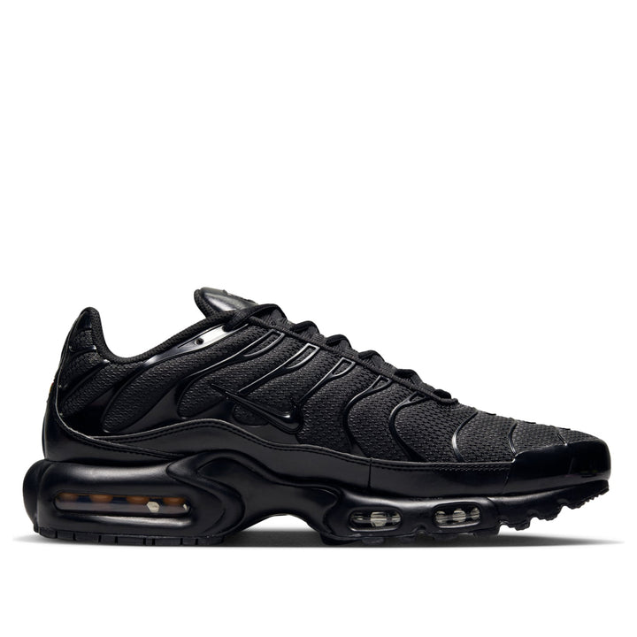 NIKE AIR MAX PLUS TRIPLE BLACK