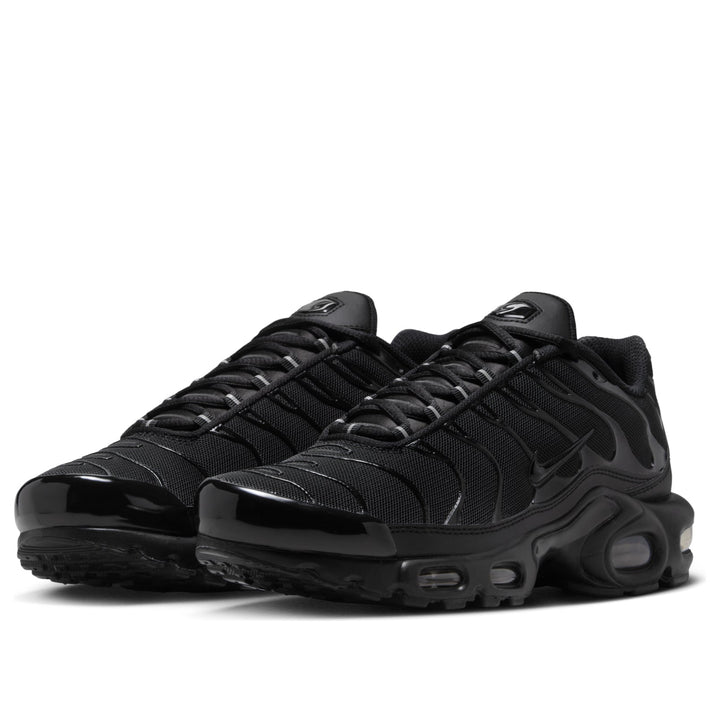 NIKE AIR MAX PLUS TRIPLE BLACK (WOMEN&