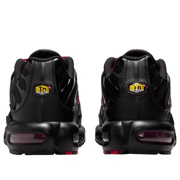 NIKE AIR MAX PLUS TUNED AIR BLACK RED — Stock