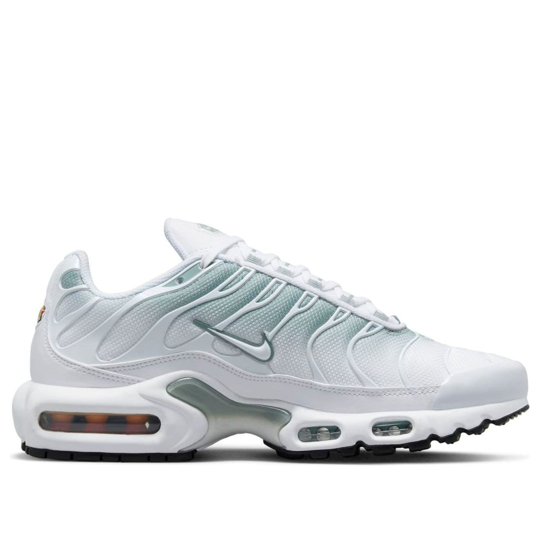 NIKE AIR MAX PLUS WHITE MICA GREEN WOMENS