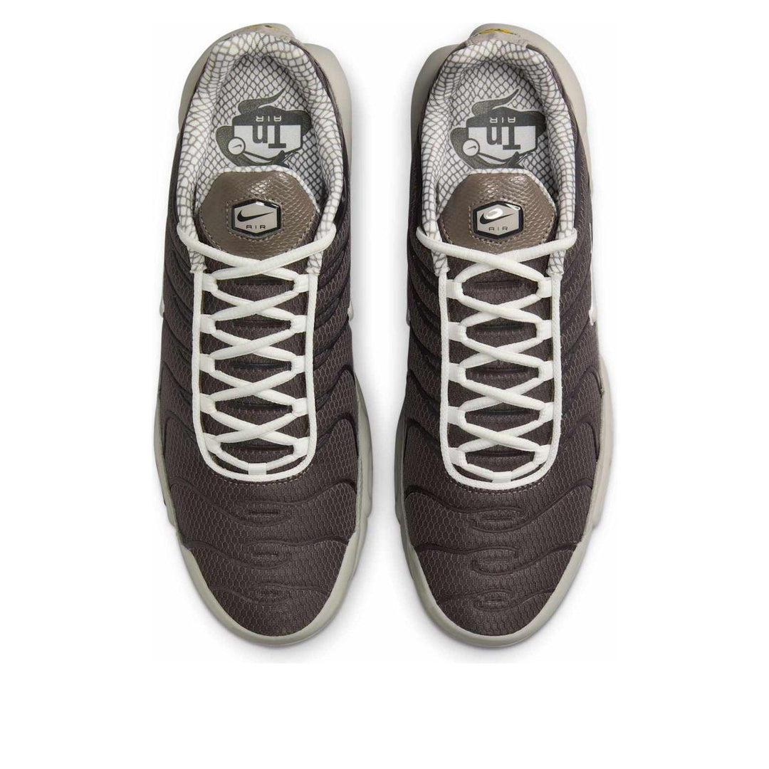 NIKE AIR MAX PLUS YEAR OF THE SNAKE