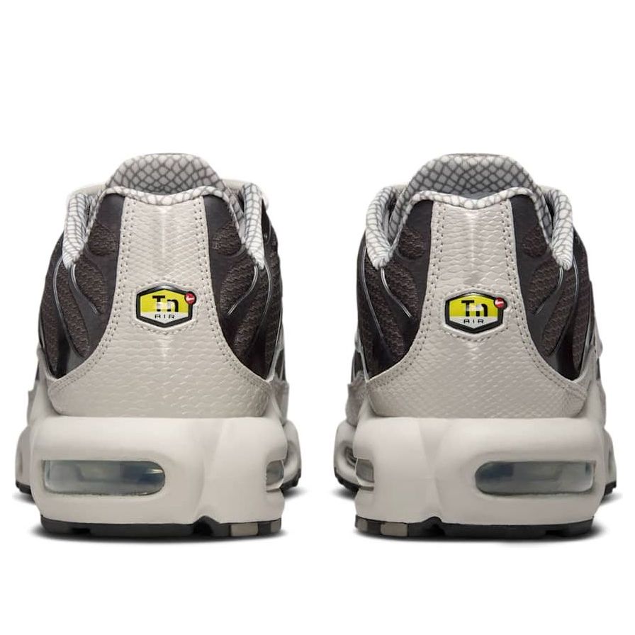 NIKE AIR MAX PLUS YEAR OF THE SNAKE