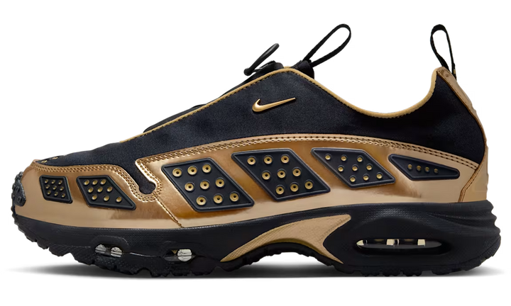 NIKE AIR MAX SUNDER BLACK METALLIC GOLD