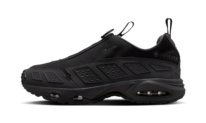 NIKE AIR MAX SUNDER GORE-TEX BLACK SMOKE GREY WOMENS